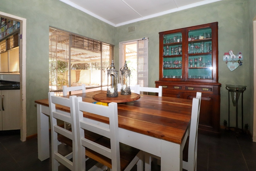 4 Bedroom Property for Sale in Flamwood North West